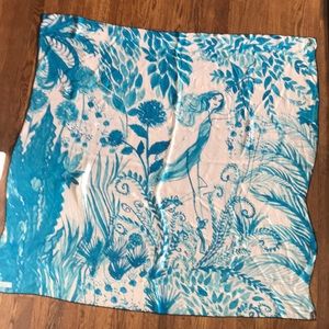 HENRI BENDEL turquoise/white 100%silk scarf 46x46